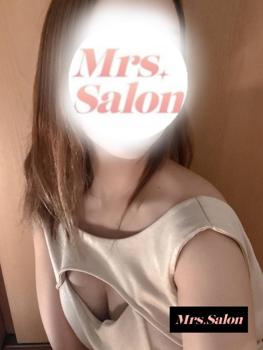 妃愛凛